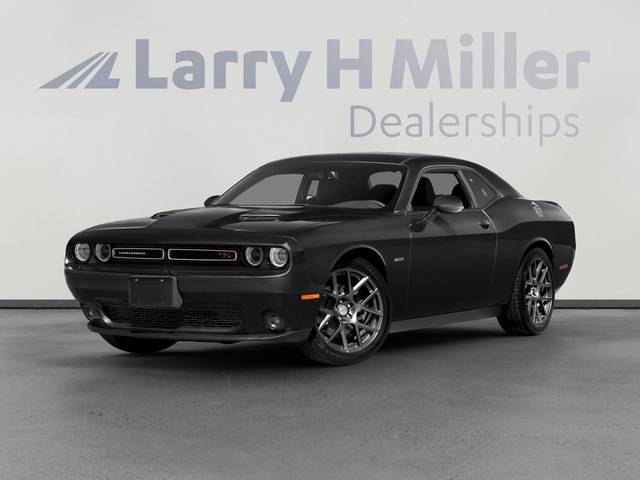 2018 Dodge Challenger R/T RWD photo