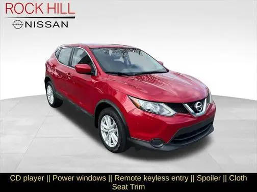 2017 Nissan Rogue Sport S FWD photo