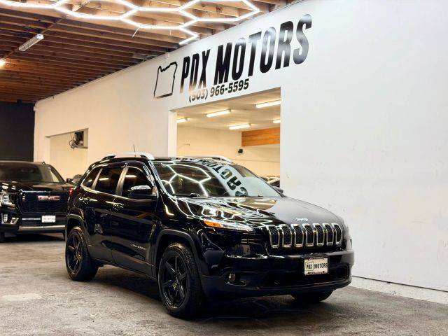 2018 Jeep Cherokee Latitude Plus 4WD photo