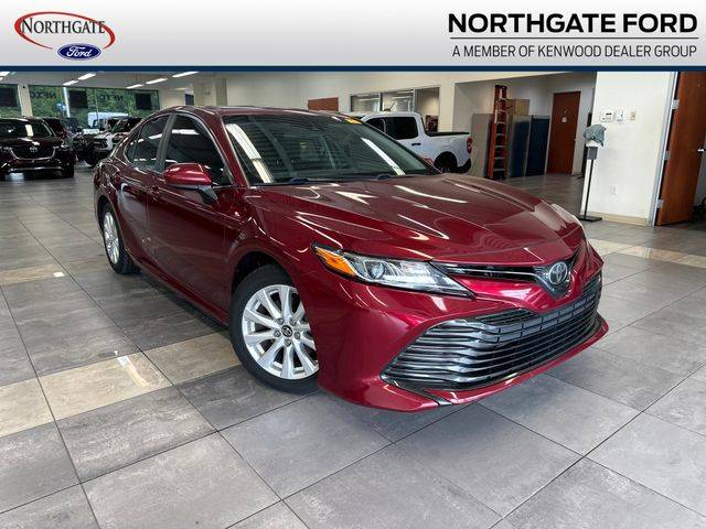 2018 Toyota Camry LE FWD photo