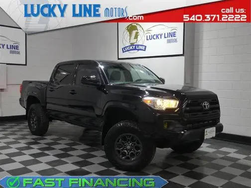 2017 Toyota Tacoma SR 4WD photo