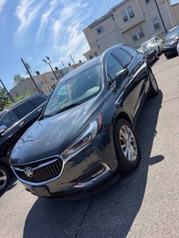 2018 Buick Enclave Essence AWD photo