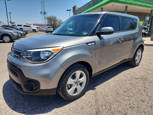 2018 Kia Soul Base FWD photo