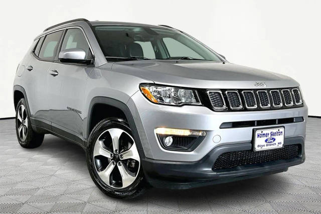 2018 Jeep Compass Latitude FWD photo