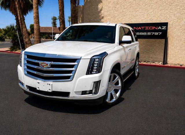 2018 Cadillac Escalade Luxury 4WD photo