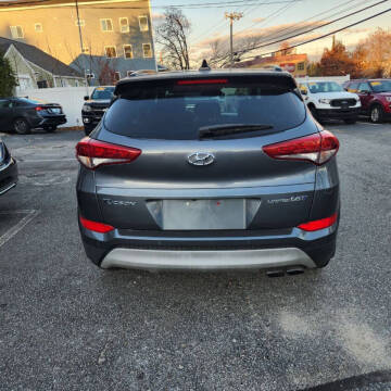 2017 Hyundai Tucson Limited FWD photo