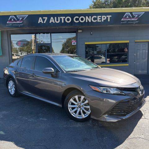 2018 Toyota Camry LE FWD photo