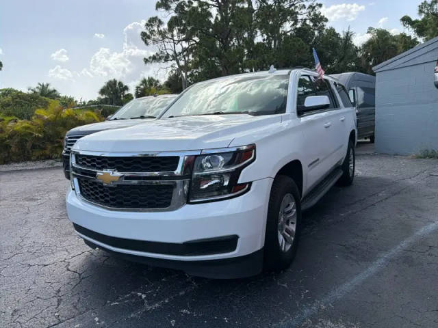 2016 Chevrolet Suburban LT RWD photo