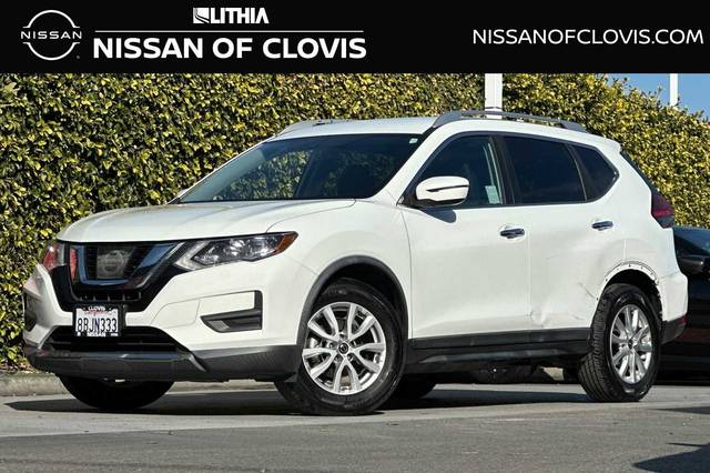 2017 Nissan Rogue SV FWD photo