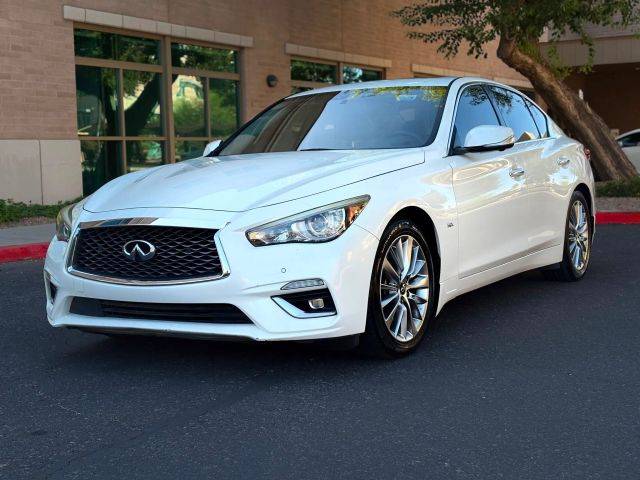 2018 Infiniti Q50 3.0t LUXE RWD photo