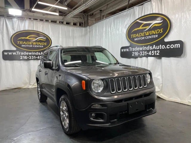 2017 Jeep Renegade Latitude 4WD photo