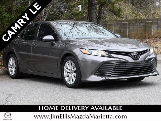 2018 Toyota Camry LE FWD photo