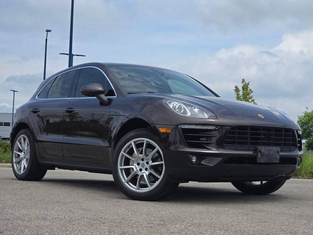 2018 Porsche Macan S AWD photo