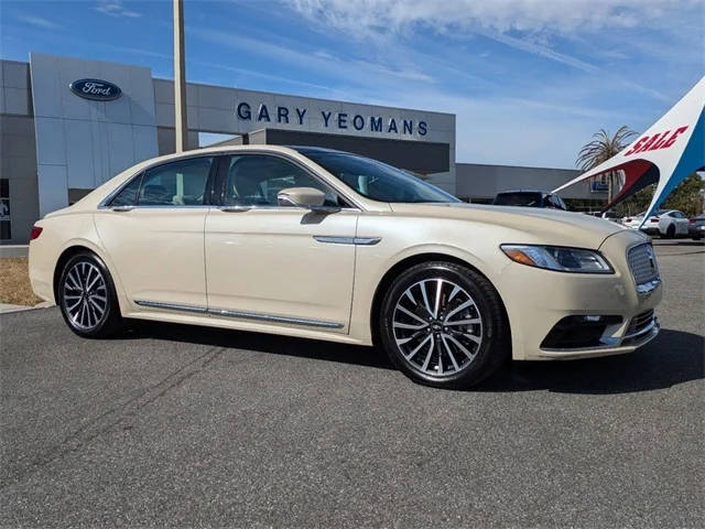 2018 Lincoln Continental Select AWD photo