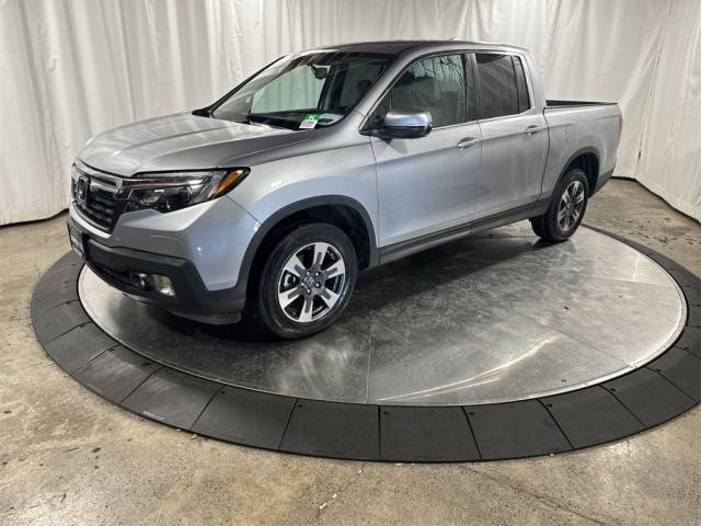 2018 Honda Ridgeline RTL-T AWD photo