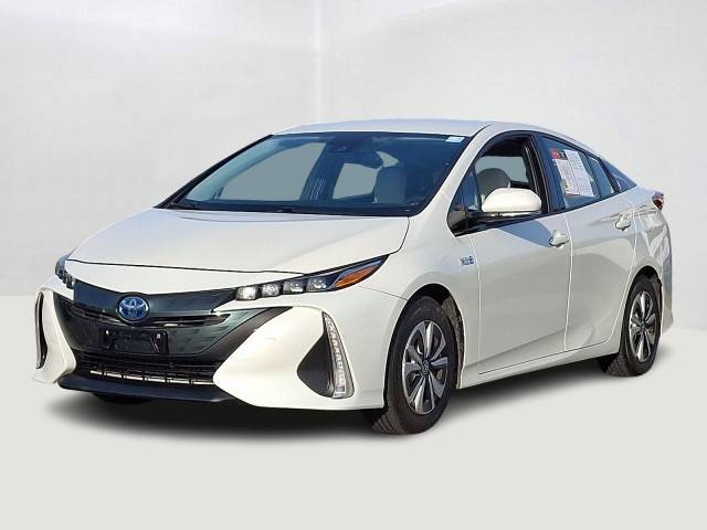 2017 Toyota Prius Prime Premium FWD photo