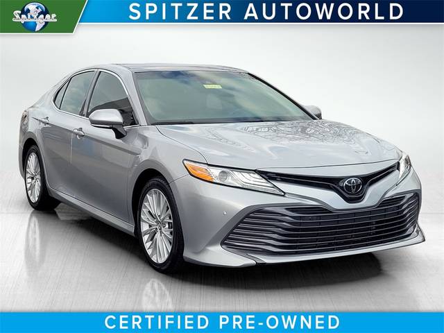 2018 Toyota Camry XLE FWD photo