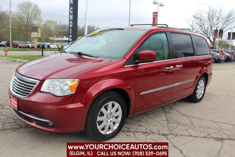 2015 Chrysler Town and Country Touring FWD photo