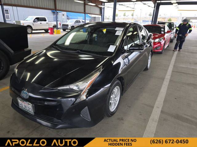 2017 Toyota Prius Two FWD photo