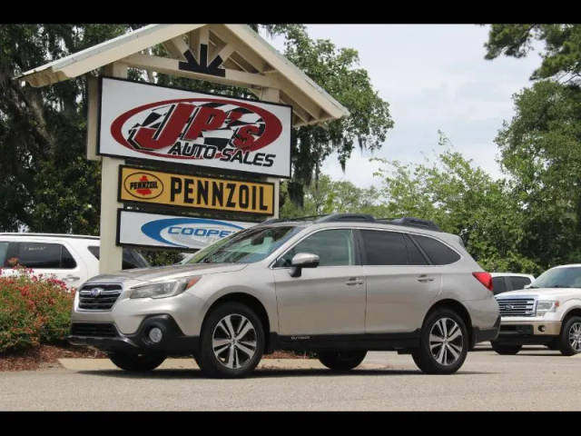 2018 Subaru Outback Limited AWD photo