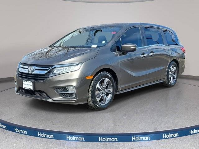 2018 Honda Odyssey Touring FWD photo