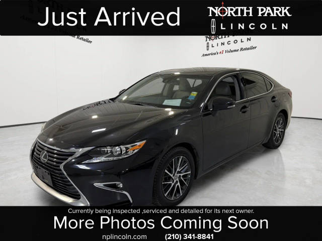 2017 Lexus ES ES 350 FWD photo