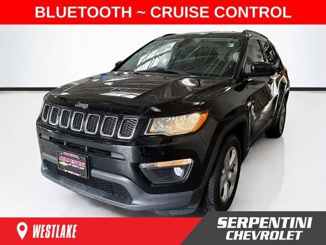 2018 Jeep Compass Latitude FWD photo