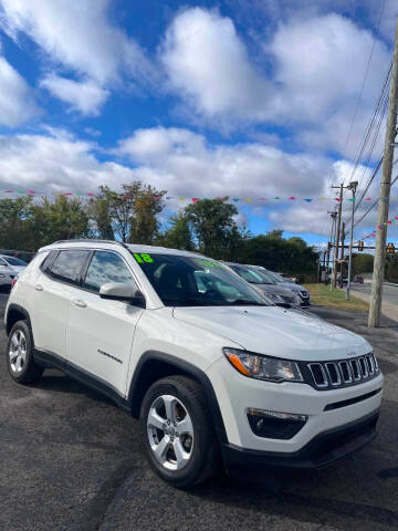 2018 Jeep Compass Latitude 4WD photo