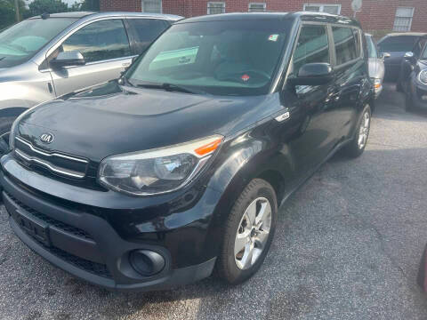 2018 Kia Soul Base FWD photo