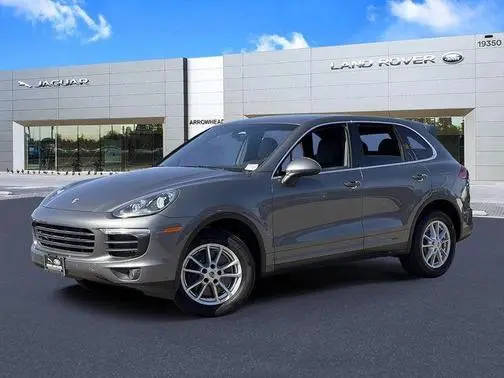 2018 Porsche Cayenne  AWD photo