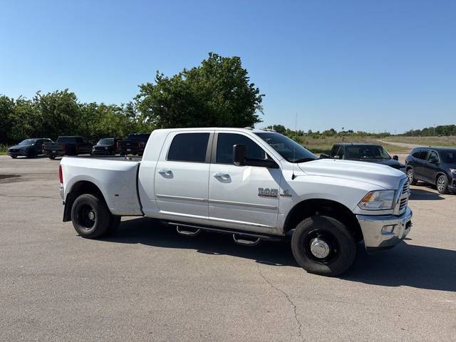 2018 Ram 3500 Big Horn 4WD photo