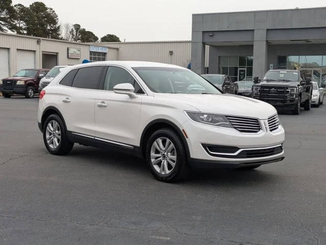 2017 Lincoln MKX Premiere FWD photo