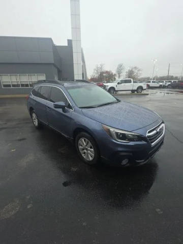 2018 Subaru Outback Premium AWD photo