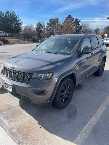 2018 Jeep Grand Cherokee Altitude 4WD photo