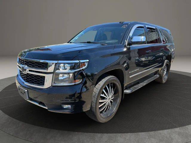 2018 Chevrolet Suburban LT 4WD photo