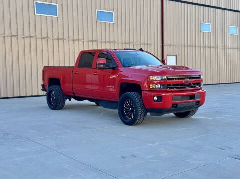 2018 Chevrolet Silverado 3500HD LT 4WD photo