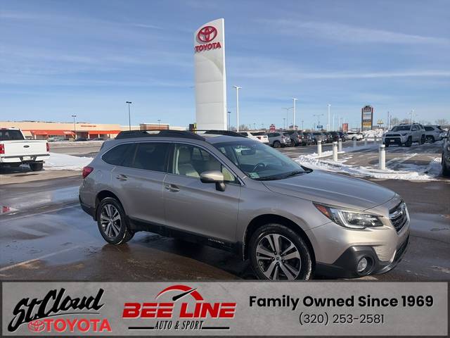 2018 Subaru Outback Limited AWD photo