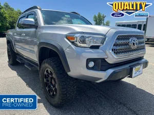 2017 Toyota Tacoma TRD Off Road 4WD photo