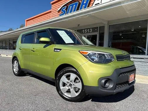2018 Kia Soul Base FWD photo