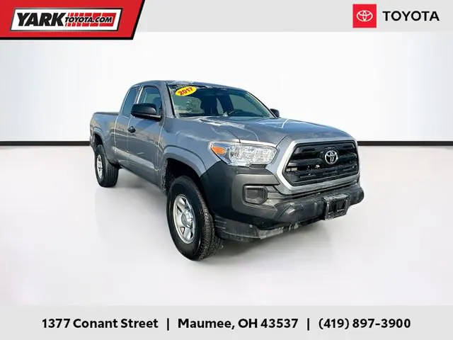 2017 Toyota Tacoma SR RWD photo