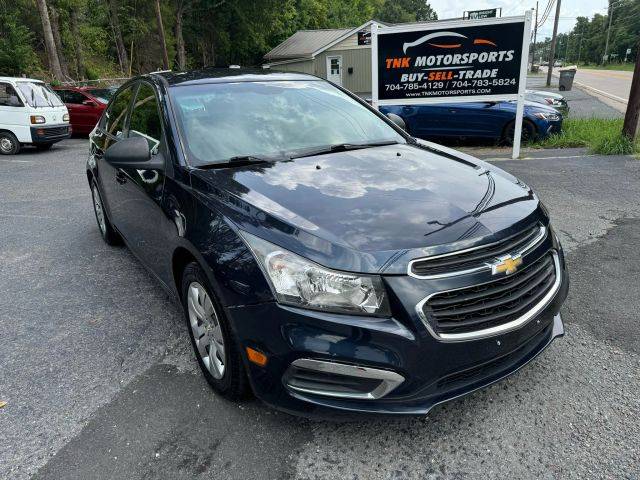 2016 Chevrolet Cruze LS FWD photo