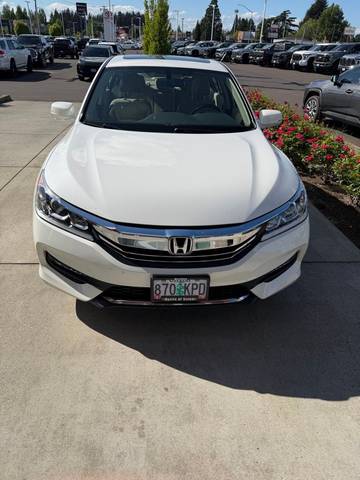 2017 Honda Accord EX-L V6 FWD photo
