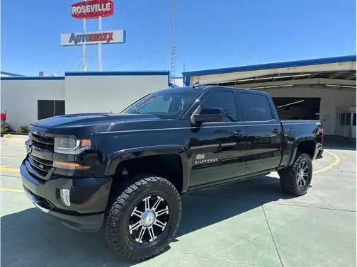 2017 Chevrolet Silverado 1500 LT 4WD photo