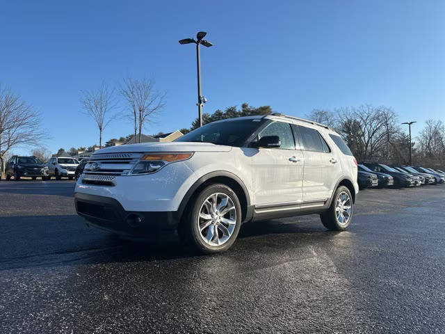 2015 Ford Explorer XLT 4WD photo