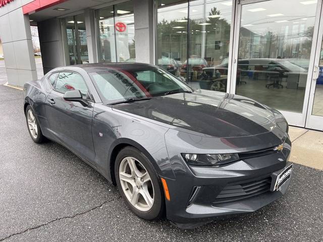 2018 Chevrolet Camaro 2LT RWD photo