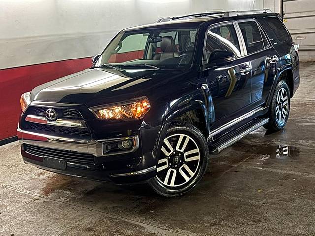 2018 Toyota 4Runner Limited 4WD photo