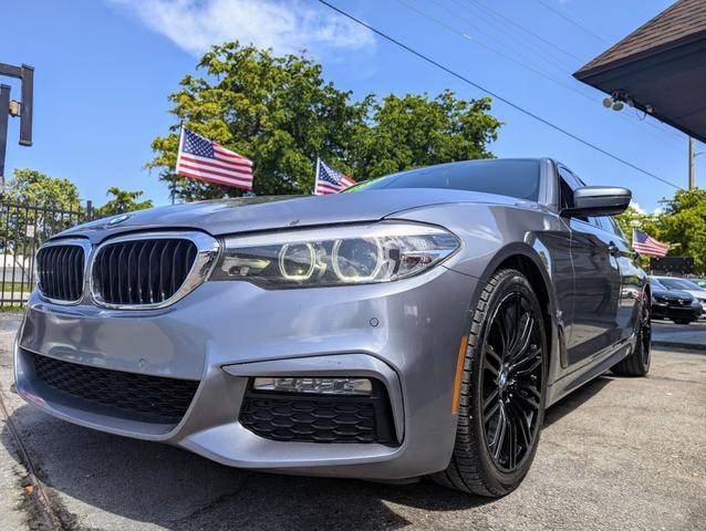 2018 BMW 5 Series 530i xDrive AWD photo