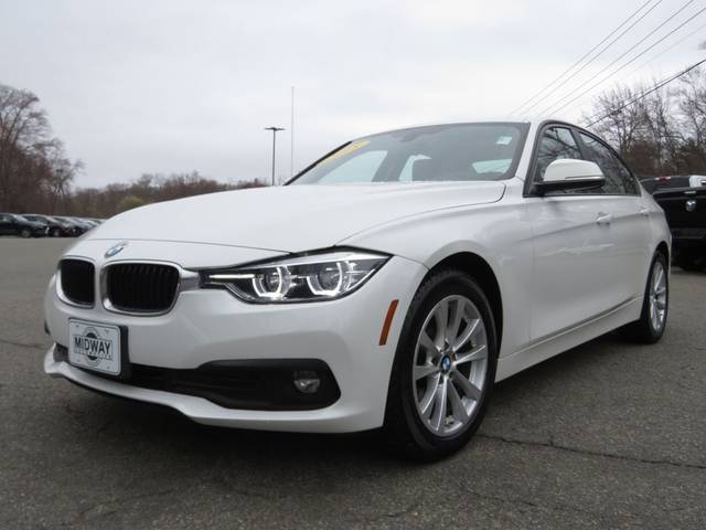 2018 BMW 3 Series 320i xDrive AWD photo