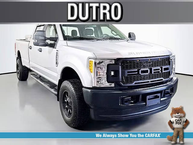 2017 Ford F-250 Super Duty XL 4WD photo