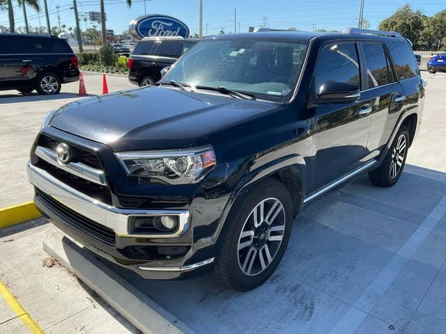 2018 Toyota 4Runner Limited RWD photo